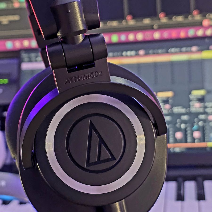 Auriculares Audio-Technica M50x