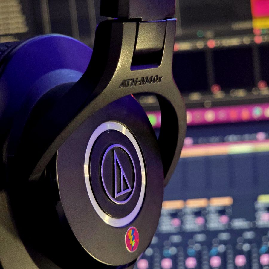 Auriculares Audio-Technica M40x